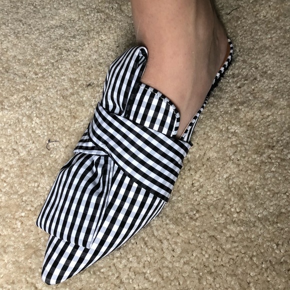 Cape Robbin Black White Checkered Slip On Loafers - Picture 6 of 6